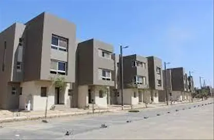 فيلا - 5 غرف نوم - 5 حمامات للبيع في ايتابا - كمبوندات الشيخ زايد - الشيخ زايد - الجيزة