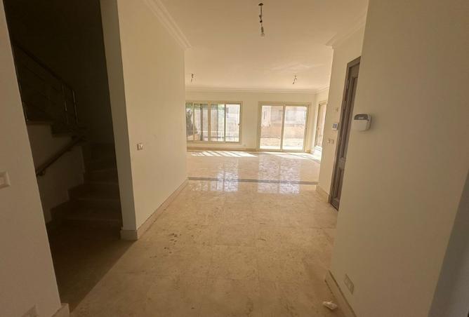 8016979 - Property Image 2