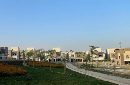 Villa - 5 Bedrooms - 2 Bathrooms for sale in Atrio - Sheikh Zayed Compounds - Sheikh Zayed City - Giza