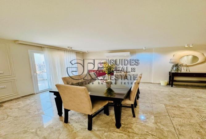 8090077 - Property Image 3
