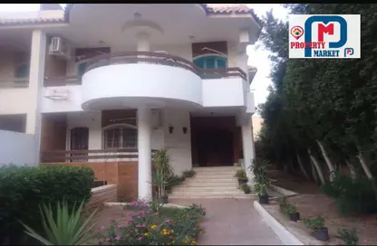 Villa - 4 Bedrooms - 4 Bathrooms for sale in El Shorouk Compounds - Shorouk City - Cairo