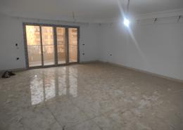 Apartment - 3 bedrooms - 2 bathrooms for للبيع in Lebanon Square - Mohandessin - Giza