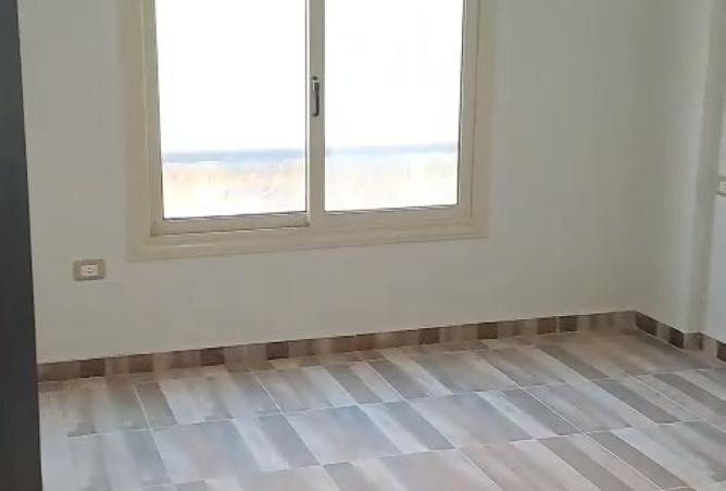 8386863 - Property Image 2