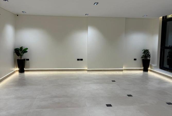 8229781 - Property Image 3