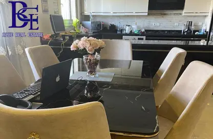 Apartment - 3 Bedrooms - 3 Bathrooms for rent in 8th District - Sheikh Zayed City - Giza