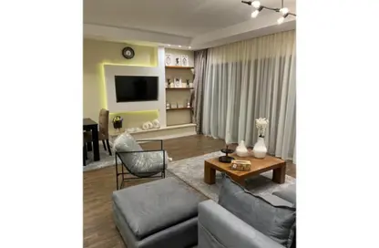 Apartment - 2 Bedrooms - 3 Bathrooms for rent in Lake View Residence - 5th Settlement Compounds - The 5th Settlement - New Cairo City - Cairo