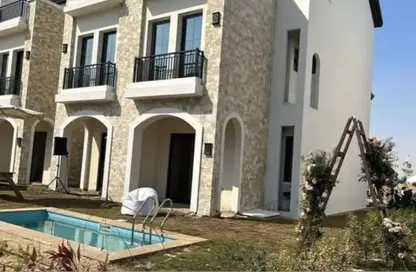 فيلا - 4 غرف نوم - 4 حمامات للبيع في مارك جاردنز - كمبوندات التجمع الخامس - التجمع الخامس - مدينة القاهرة الجديدة - القاهرة
