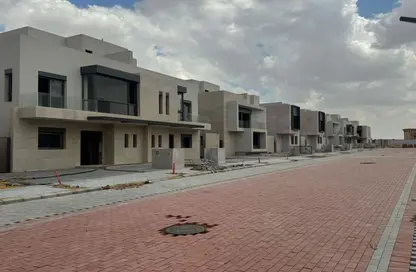 Townhouse - 3 Bedrooms - 4 Bathrooms for sale in Al Karma Gates - New Zayed City - Sheikh Zayed City - Giza