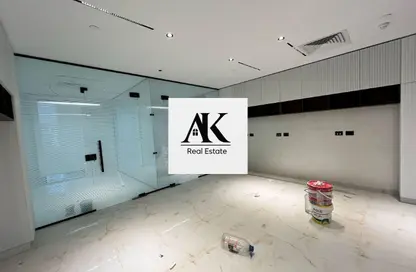 Office Space - Studio - 1 Bathroom for rent in Hyde Park Business District Mall - South Teseen St. - The 5th Settlement - New Cairo City - Cairo