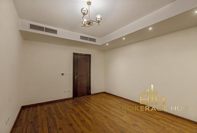 8192459 - Property Image 3