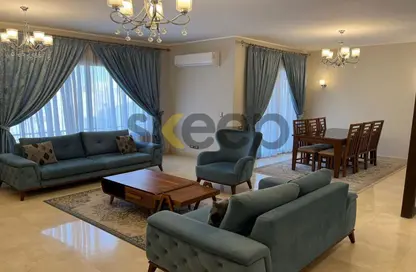 شقة - 2 غرف نوم - 2 حمامات للايجار في فيلدج جيت - المستثمرين الجنوبية - مدينة القاهرة الجديدة - القاهرة