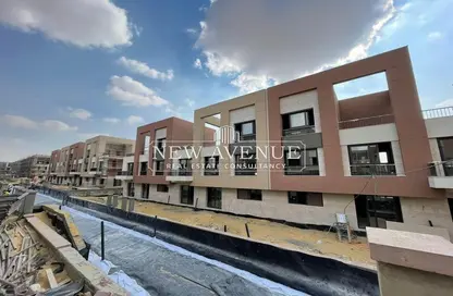 Townhouse - 3 Bedrooms - 4 Bathrooms for sale in District 5 - The 5th Settlement - New Cairo City - Cairo