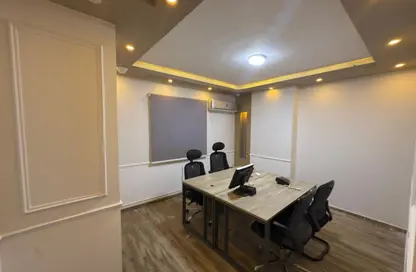 Apartment - 3 Bedrooms - 2 Bathrooms for rent in 10th Sector - Zahraa El Maadi - Hay El Maadi - Cairo