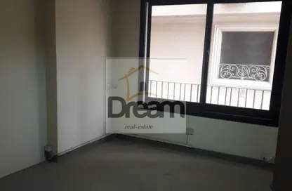 مساحات مكتبية - استوديو - 2 حمامات للايجار في شارع سوريا - المهندسين - الجيزة