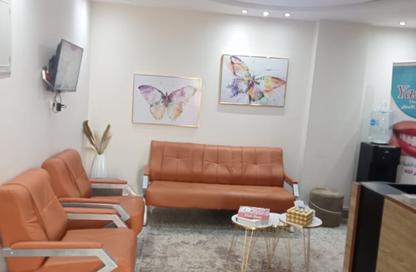 Office Space - Studio - 3 Bathrooms for rent in Al Hegaz St. - El Mahkama Square - Heliopolis - Masr El Gedida - Cairo