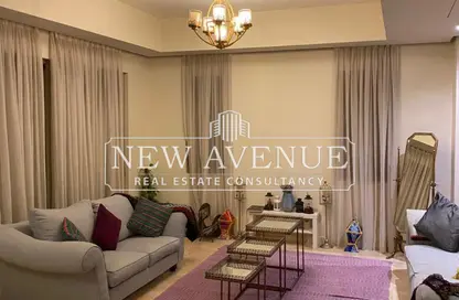 Villa - 4 Bedrooms - 5 Bathrooms for sale in Alba Spendia - Uptown Cairo - Mokattam - Cairo