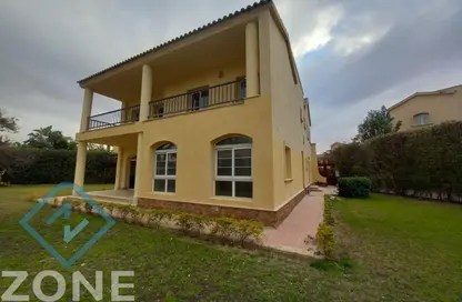 فيلا - 3 غرف نوم - 3 حمامات للايجار في پريڤادو - مدينتي - القاهرة