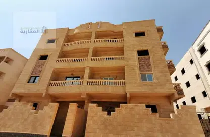 Roof - 3 Bedrooms - 2 Bathrooms for sale in Shorouk City - Cairo