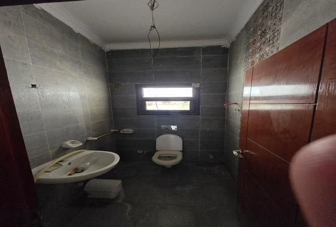7987570 - Property Image 2
