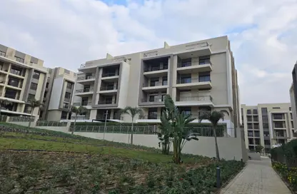 Apartment - 3 Bedrooms - 3 Bathrooms for sale in Fifth Square - The 5th Settlement - New Cairo City - Cairo