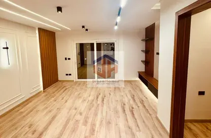 Apartment - 2 Bedrooms - 1 Bathroom for sale in Madinaty - Cairo