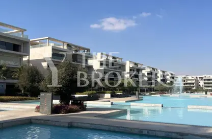 Apartment - 2 Bedrooms - 3 Bathrooms for sale in Lake View Residence - 5th Settlement Compounds - The 5th Settlement - New Cairo City - Cairo