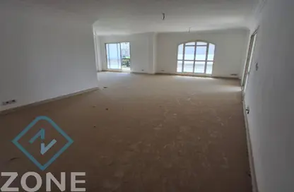 Apartment - 3 Bedrooms - 3 Bathrooms for sale in Madinaty - Cairo