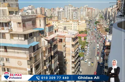 شقة - 3 غرف نوم - 3 حمامات للبيع في شارع الاقبال - لوران - حي شرق - الاسكندرية