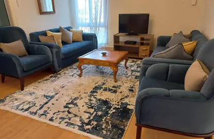 شقة - 3 غرف نوم - 2 حمامات للايجار في سرايات المعادي - حي المعادي - القاهرة