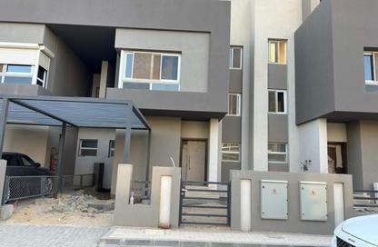 Townhouse - 3 Bedrooms - 3 Bathrooms for sale in Etapa - Sheikh Zayed Compounds - Sheikh Zayed City - Giza