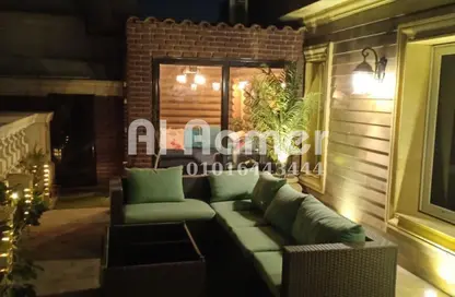 Apartment - 3 Bedrooms - 2 Bathrooms for sale in Zahraa El Maadi - Hay El Maadi - Cairo