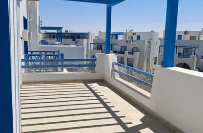 (بنتهاوس  (روف - 3 غرف نوم - 2 حمامات للبيع في ماونتن فيو راس الحكمة - راس الحكمة - الساحل الشمالي