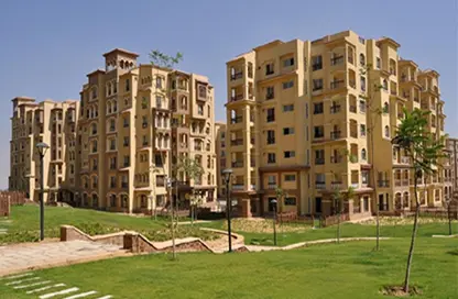 Apartment - 2 Bedrooms - 2 Bathrooms for sale in Madinaty - Cairo