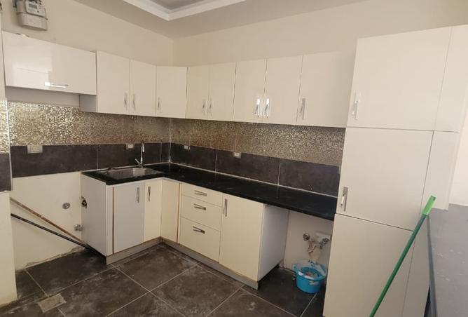 8153090 - Property Image 2