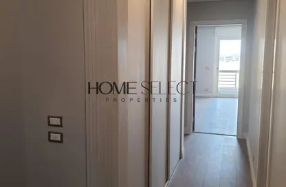 Apartment - 3 Bedrooms - 3 Bathrooms for rent in New Giza - Cairo Alexandria Desert Road - 6 October City - Giza Apartment - 3 Bedrooms - 3 Bathrooms for rent in New Giza - Cairo Alexandria Desert Road - 6 October City - Giza