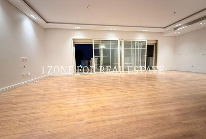 8400318 - Property Image 2