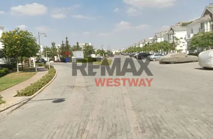 (بنتهاوس  (روف - 2 غرف نوم - 2 حمامات للايجار في ماونتن فيو تشيل اوت بارك - التوسعات الشمالية - مدينة 6 أكتوبر - الجيزة