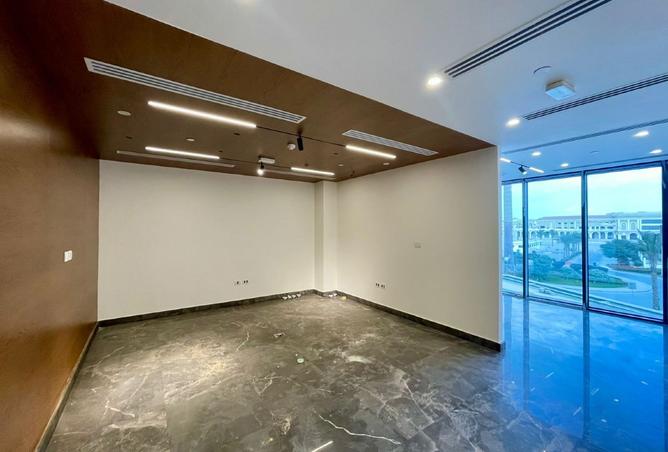 8245279 - Property Image 2