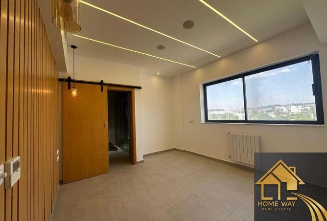 8333467 - Property Image 2