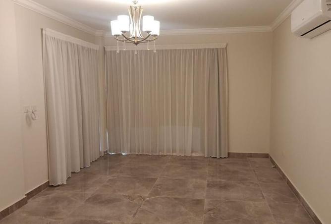 8200202 - Property Image 3