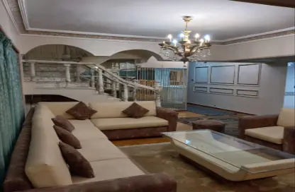 Apartment - 3 Bedrooms - 3 Bathrooms for rent in Mohandessin - Giza