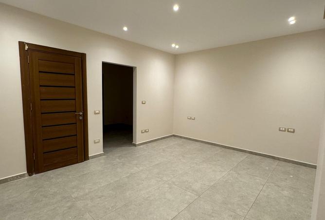 8357530 - Property Image 3