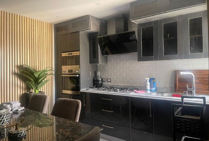 8021687 - Property Image 2
