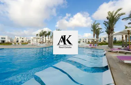 Chalet - 3 Bedrooms - 2 Bathrooms for sale in Mountain View - Ras Al Hekma - North Coast