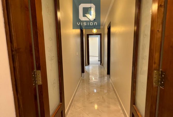 7434969 - Property Image 2