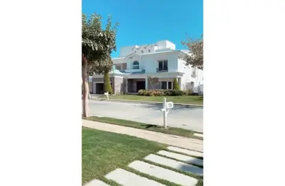 Villa - 4 Bedrooms - 4 Bathrooms for sale in Mountain View iCity - 5th Settlement Compounds - The 5th Settlement - New Cairo City - Cairo
