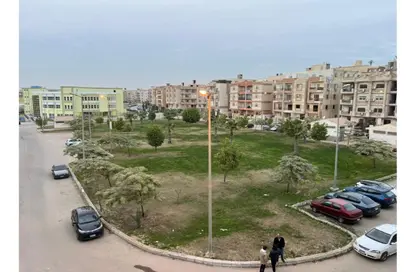 فيلا - غرفة نوم - 1 حمام للبيع في الحي السابع - الشيخ زايد - الجيزة