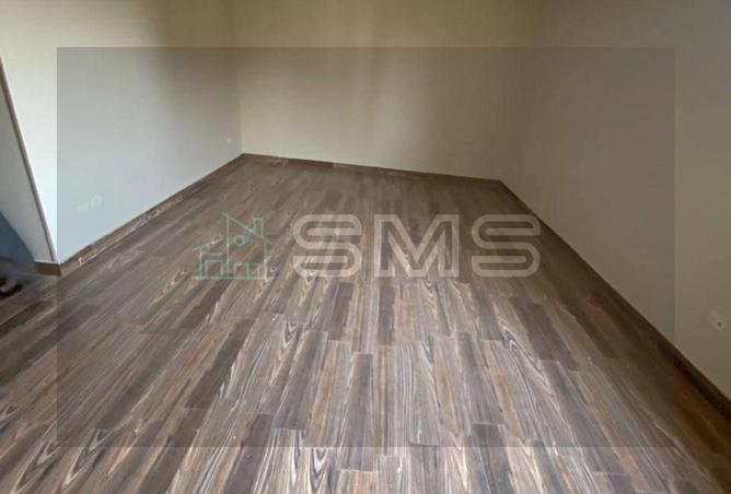 8449389 - Property Image 2