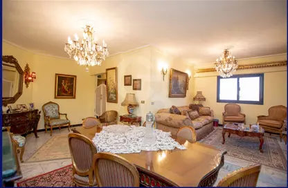 Apartment - 2 Bedrooms - 1 Bathroom for sale in Bolkly - Hay Sharq - Alexandria