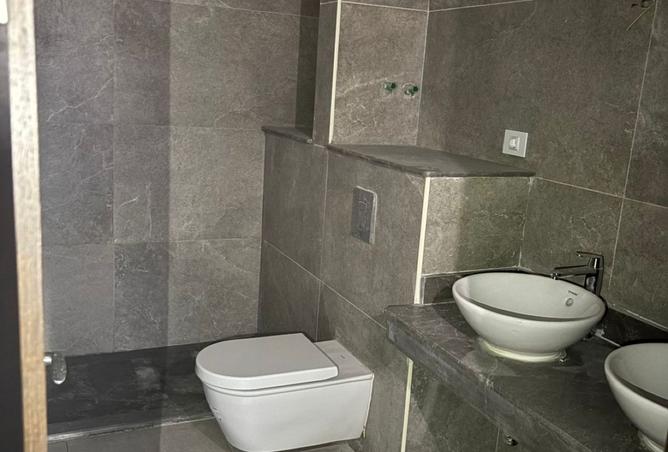 8245436 - Property Image 3